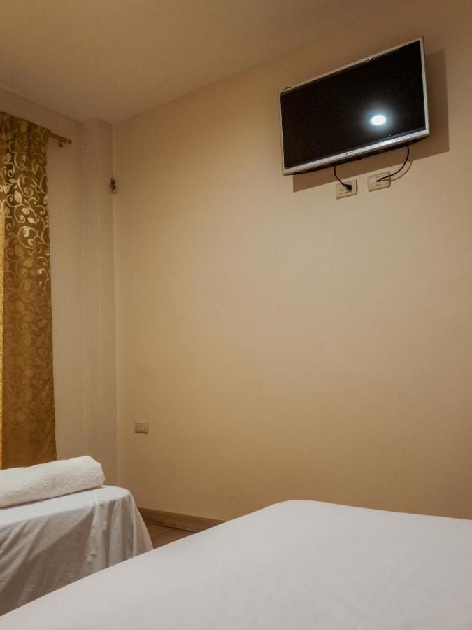 Hostal Tortuga Dorada Puerto López Eksteriør bilde