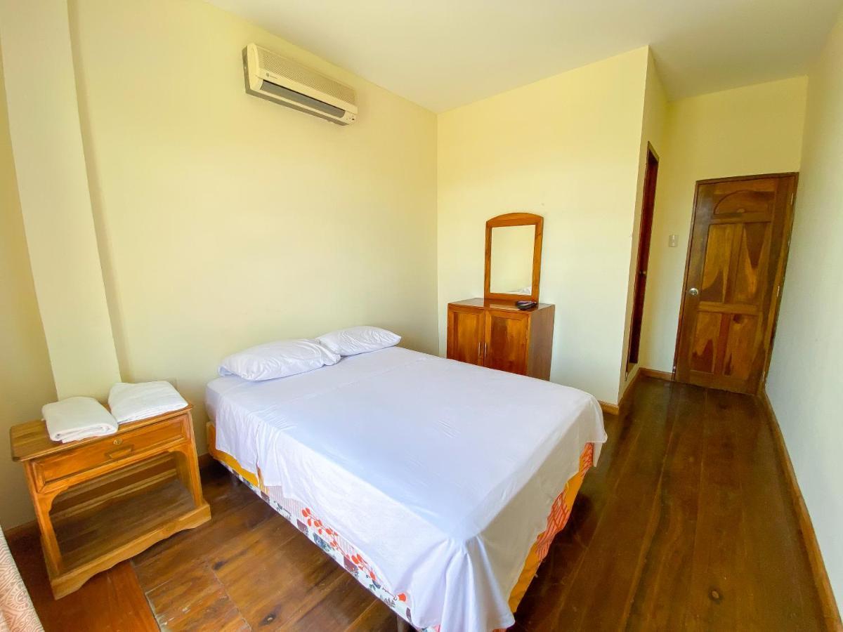 Hostal Tortuga Dorada Puerto López Eksteriør bilde