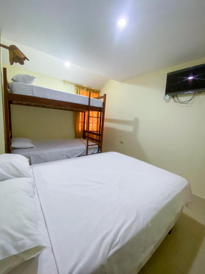 Hostal Tortuga Dorada Puerto López Eksteriør bilde