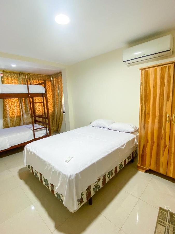 Hostal Tortuga Dorada Puerto López Eksteriør bilde