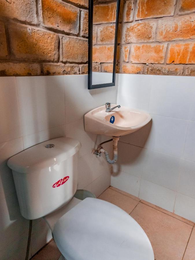 Hostal Tortuga Dorada Puerto López Eksteriør bilde
