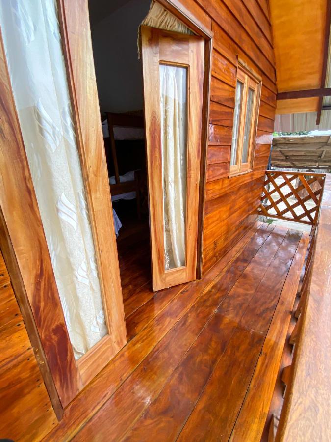 Hostal Tortuga Dorada Puerto López Eksteriør bilde